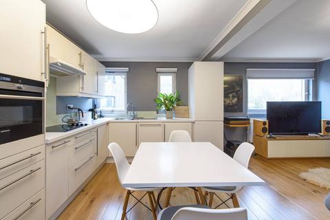 1 bedroom flat to rent, Adelaide Road, Chalk Farm, London, NW3