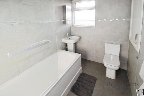 2 bedroom terraced house for sale, Wood Lane, Leeds LS26