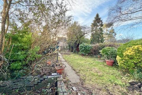 3 bedroom detached house for sale, Coleford Bridge Road, Camberley GU16