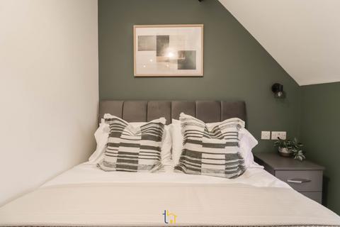 1 bedroom in a house share to rent, Sweetbriar Road, Leicester