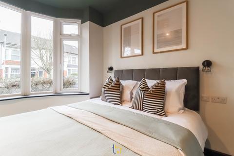 1 bedroom in a house share to rent, Sweetbriar Road, Leicester