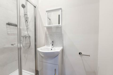1 bedroom in a house share to rent, Sweetbriar Road, Leicester