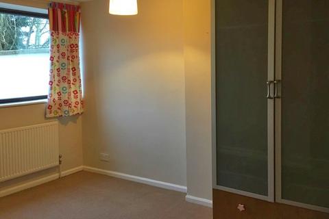 4 bedroom detached house to rent, Goding Way, Cambridge CB24