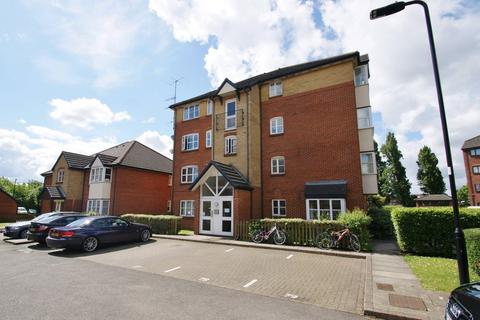 1 bedroom flat to rent, Curtis Drive, East Acton W3