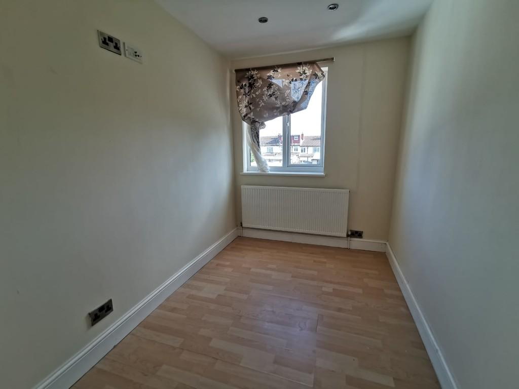 118 Waverley Road 6