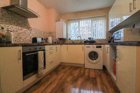 2 bedroom apartment to rent, Saxon Mill Lane, Tamworth