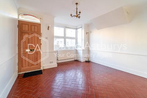 2 bedroom terraced house to rent, Eleanor Road, Bounds Green, London