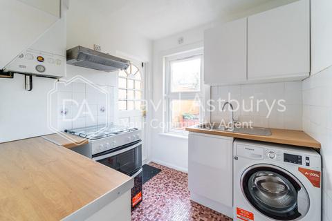 2 bedroom terraced house to rent, Eleanor Road, Bounds Green, London