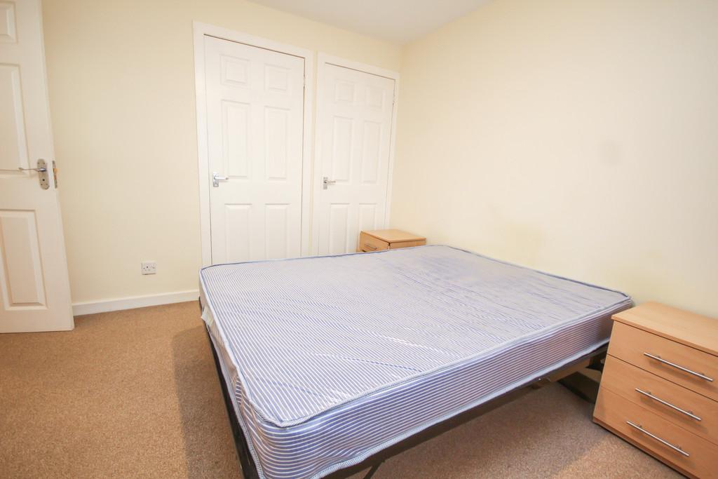 5 Louburn - Redone Small-16