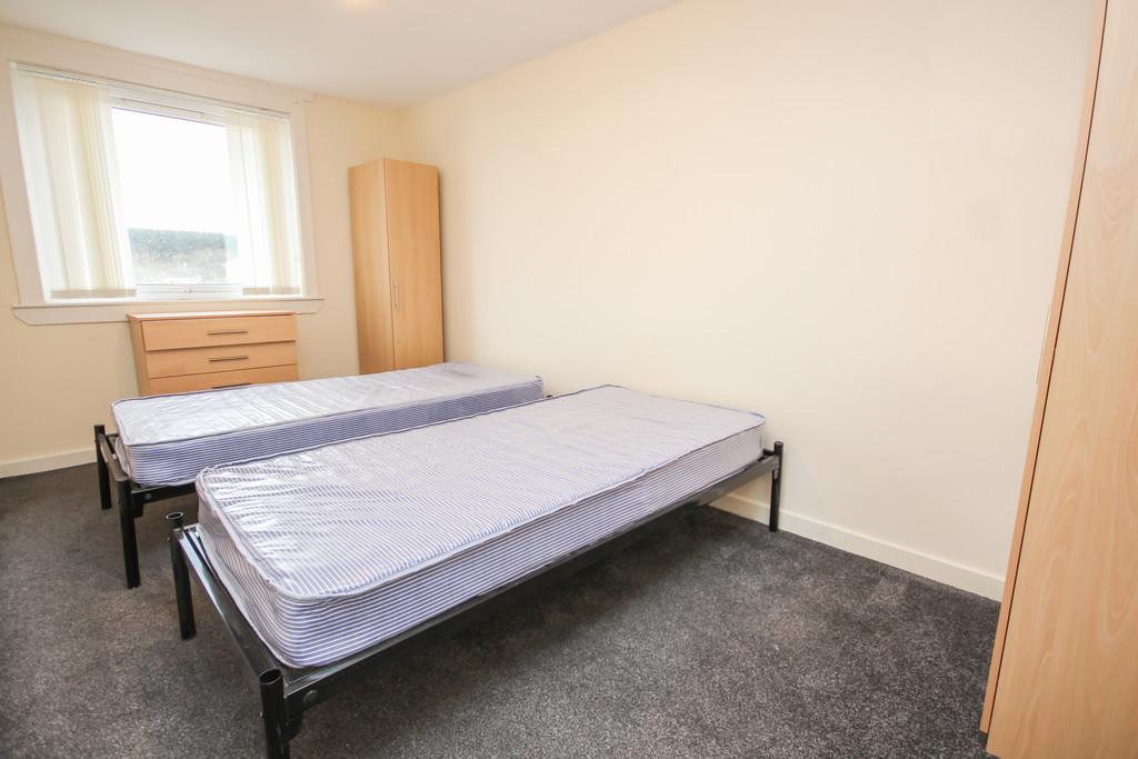 5 Louburn - Redone Small-20