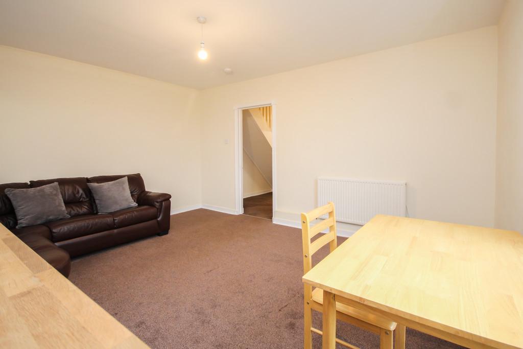 5 Louburn - Redone Small-01