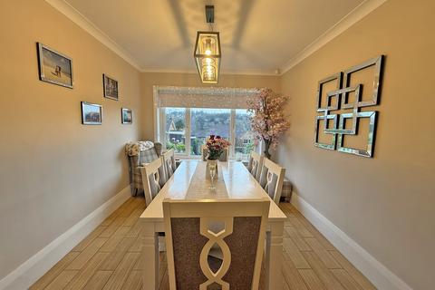 undefined, Stepney Grove, Scarborough YO12