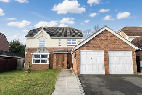 4 bedroom detached house for sale, Rufford Avenue, Northampton NN3