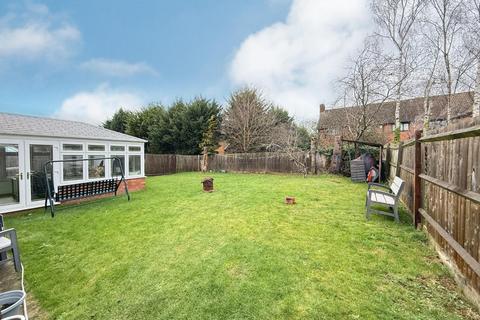 4 bedroom detached house for sale, Rufford Avenue, Northampton NN3