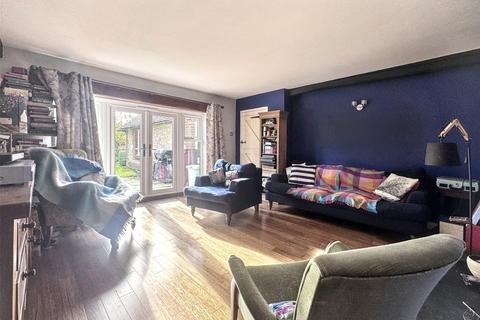 3 bedroom bungalow for sale, Cocking GU29