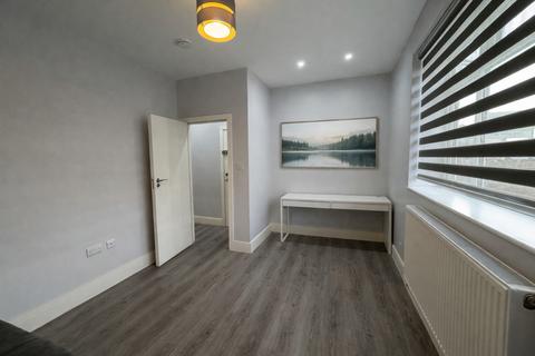 undefined, Merton Road, London SW18