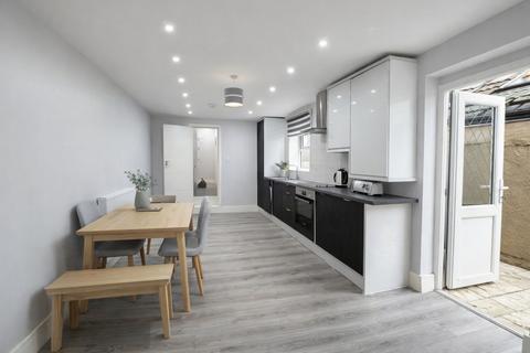 undefined, Merton Road, London SW18