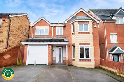4 bedroom detached house for sale, Reeves Way, Armthorpe, Doncaster