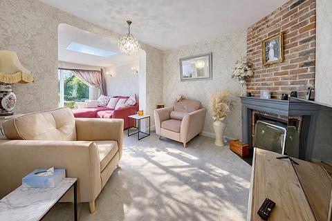 2 bedroom semi-detached bungalow for sale, Oakdale Road, Herne Bay, CT6 6AL