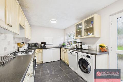 3 bedroom terraced house for sale, Bernhardt Crescent, Stevenage SG2
