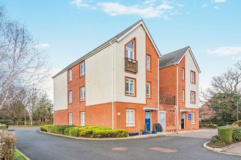 2 bedroom flat for sale, Maes Deri, Ewloe, CH5