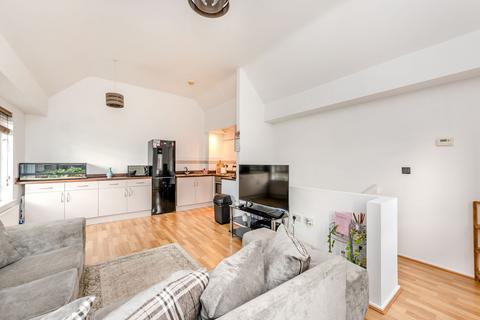2 bedroom flat for sale, Maes Deri, Ewloe, CH5