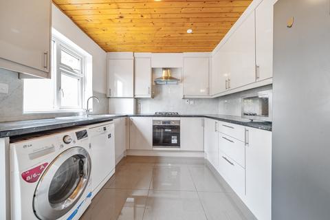 undefined, Poplar Avenue, West Drayton, UB7