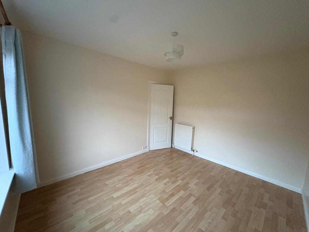 3rd Bedroom 1