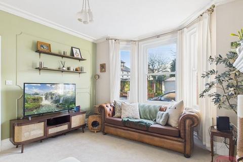 3 bedroom detached house for sale, Fairfield, Christchurch