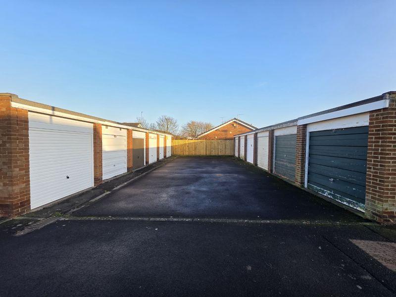 Garage In Block