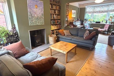 4 bedroom semi-detached house for sale, Hereford Road, Abergavenny