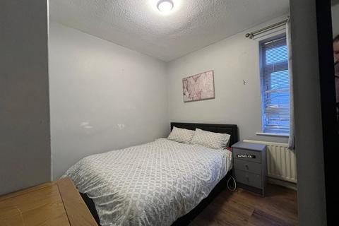 undefined, Fossway, Newcastle Upon Tyne NE6