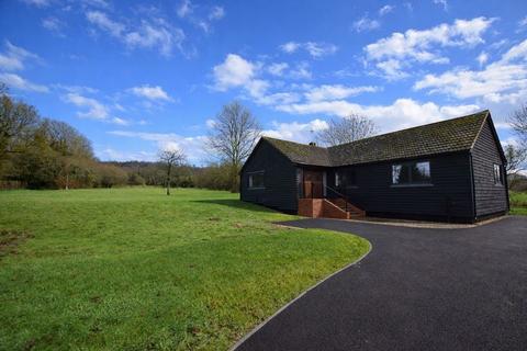 3 bedroom detached bungalow to rent, The Street, Maidstone