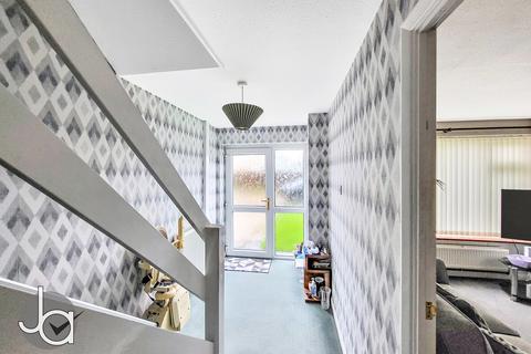 3 bedroom semi-detached house for sale, Winston Avenue, Tiptree, Colchester
