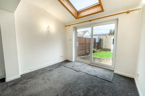 2 bedroom terraced house for sale, Shalcombe, Netley Abbey, SO31