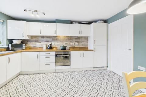 3 bedroom semi-detached house for sale, College Gardens, Hull