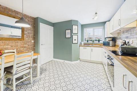 3 bedroom semi-detached house for sale, College Gardens, Hull