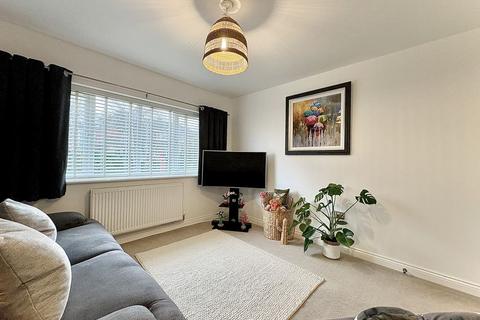 undefined, Farrington Road, ETTINGSHALL PARK, WV4 6QL