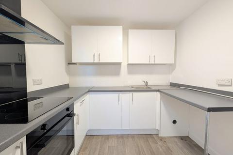 2 bedroom apartment to rent, To Let - Hawesside Street, Southport Town Centre -  Available Immediately