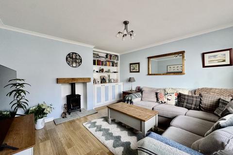 4 bedroom semi-detached house for sale, Cliffords Way, Bourne End SL8