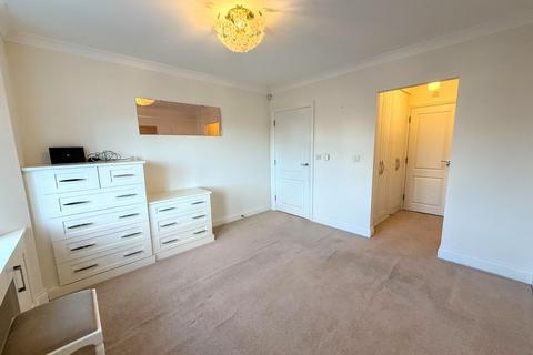 3 bedroom apartment to rent, Rothschild Place, Tring