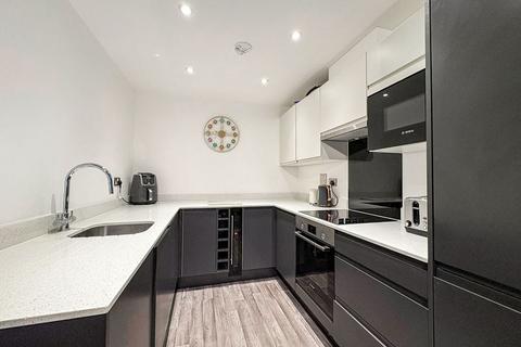 1 bedroom apartment for sale, Wycombe Road, High Wycombe HP14