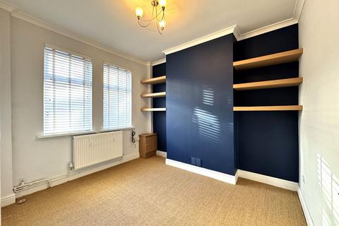 2 bedroom terraced house to rent, Stunning 2 Bed House. Magor Street, Newport