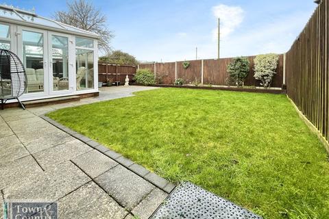 3 bedroom bungalow for sale, Springfield Meadows, Little Clacton, CO16