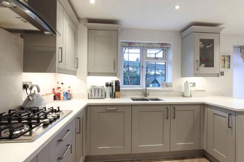 3 bedroom end of terrace house for sale, Turners Hill, Hemel Hempstead