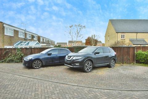3 bedroom terraced house for sale, Smith's Court, Swindon