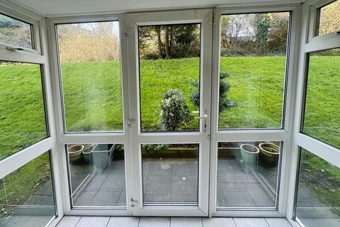2 bedroom flat for sale, Daisyfield Court, Bury