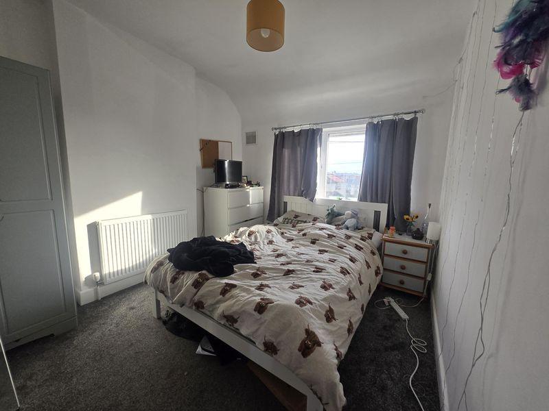 Front bedroom