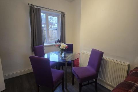 3 bedroom terraced house for sale, Tealby Grove, Selly Oak, Birmingham, B29 7RJ
