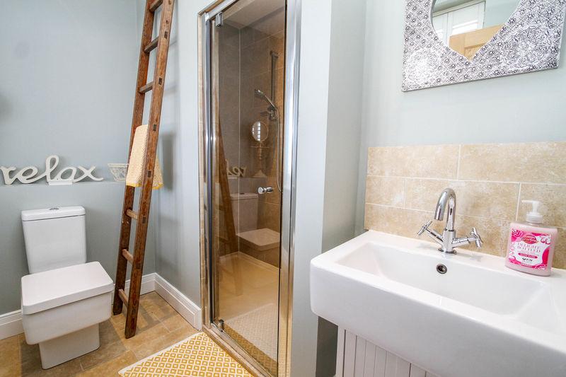 Luxury Shower Room